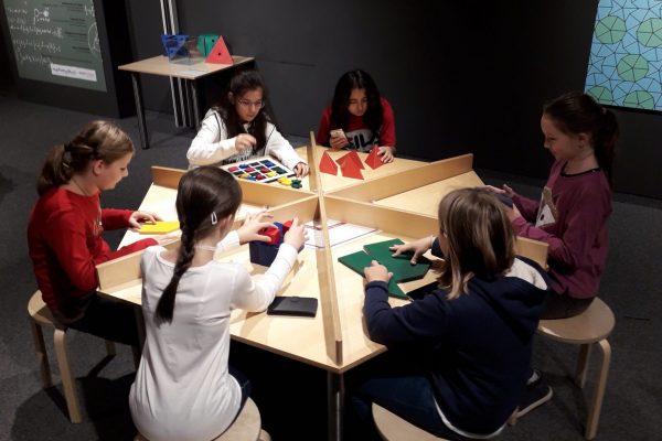 Mathe x anders 2/6 | Reithmanngymnasium