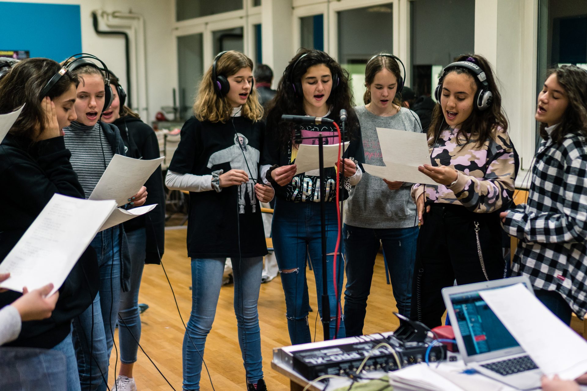 Radio-Hörspiel der 4B - Reithmanngymnasium Innsbruck