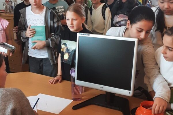 Bibliothek Halloween | Reithmanngymnasium